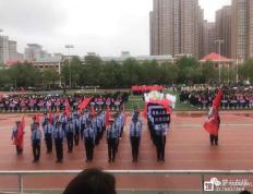 IM体育官网入口-法兰克福豪取三分，奋勇拼搏壮志凌云