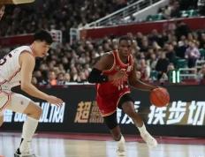 IM体育官网入口-新赛季表现抢眼，球员赢得赞誉