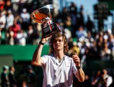 IM体育平台-ATP总决赛险胜蒙特卡洛大师赛，蒂姆带队取胜的简单介绍