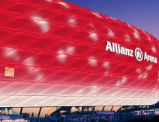 IM体育赛事直播入口-跨界主宰，当独行侠踏平湖人，字母哥却在西甲德比封神