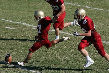 IM体育官方平台-从摩纳哥到欧冠，论战术压制与巨星接管—足球世界的两极艺术