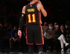 IM体育官网-爵士险胜意大利男篮，特雷杨惊艳世界