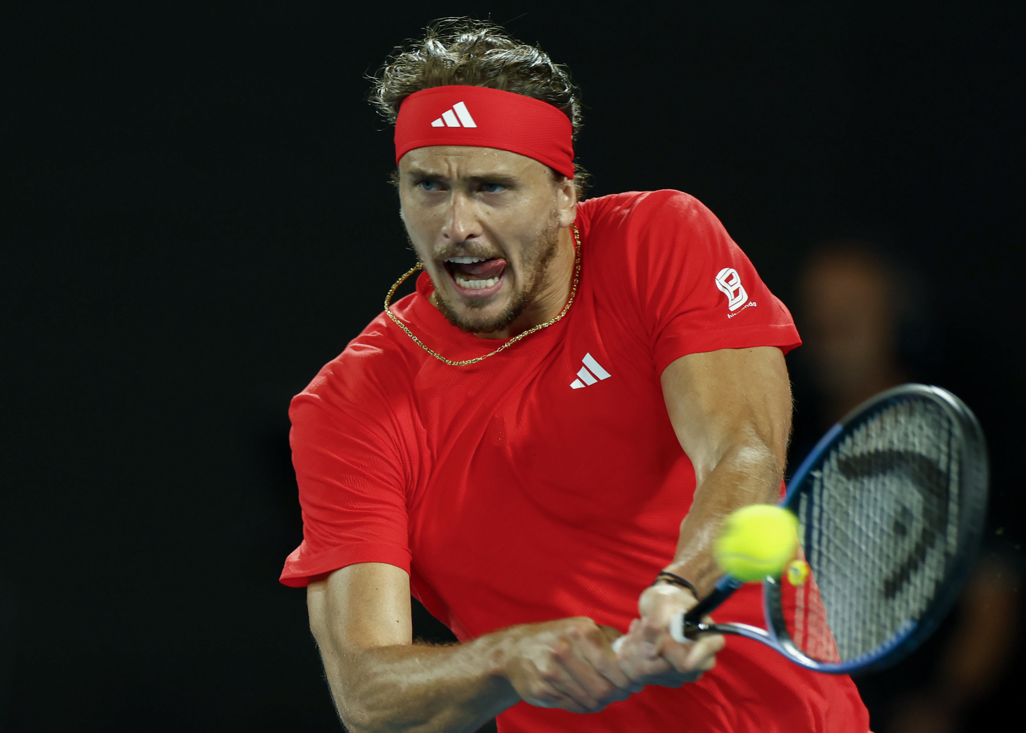 IM体育-澳大利亚网球队险胜意大利网球队,兹维列夫统治全场的简单介绍