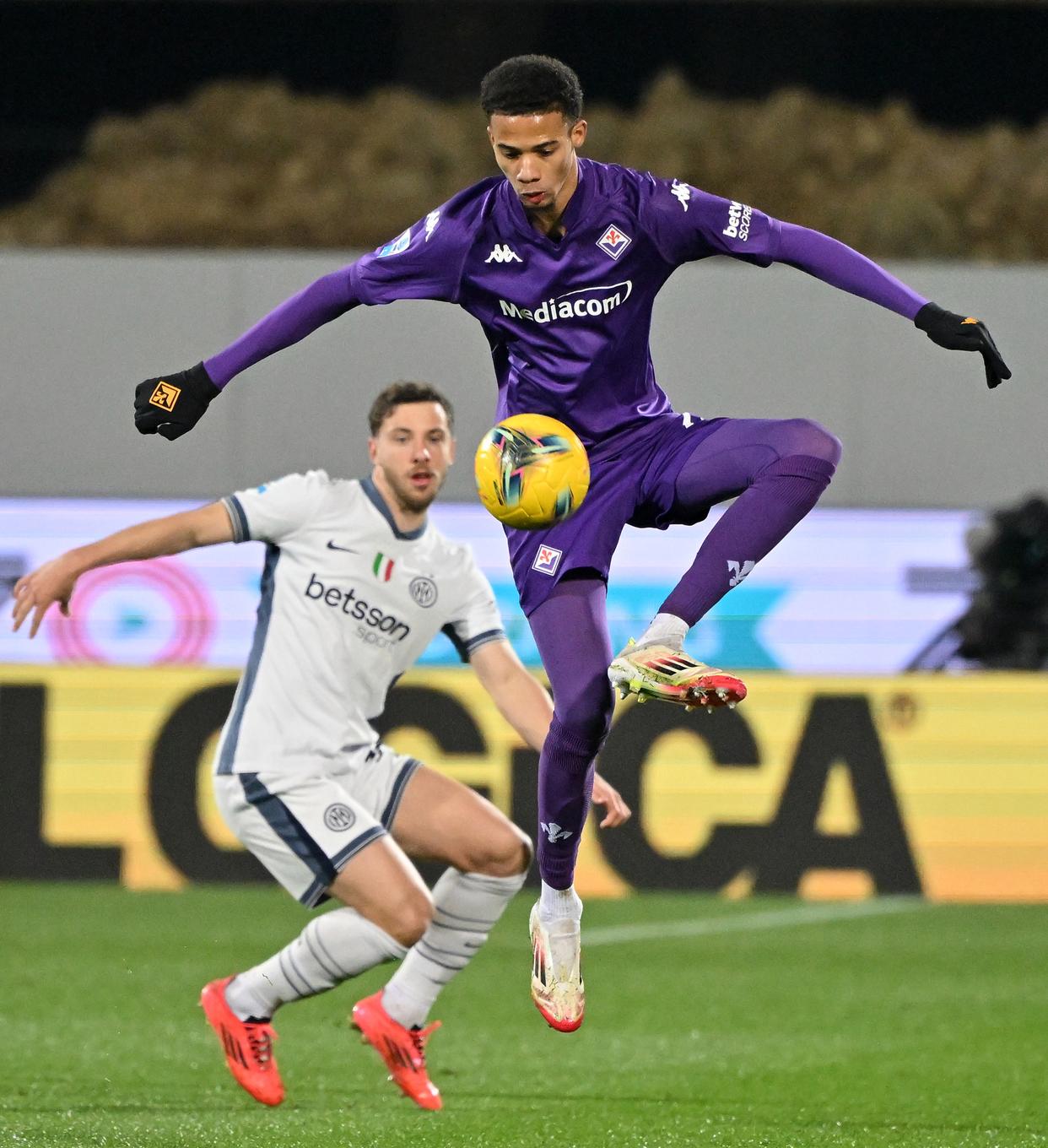 IM体育官方平台-佛罗伦萨球员获评最佳,技术高超的简单介绍