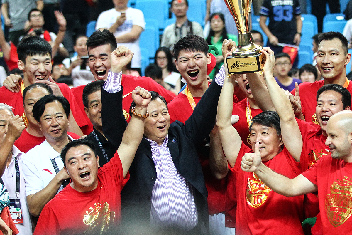 IM体育社区互动入口-包含国奥队挑战卡塔尔杯，队员备战精神饱满的词条