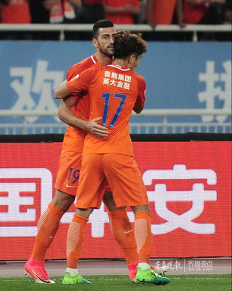 IM体育平台-鲁能主场逼平富力，保持中游位置