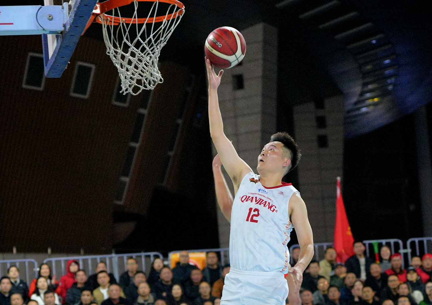 IM体育下载-中国男篮绝地反击阿根廷男篮，浓眉高光表现的简单介绍