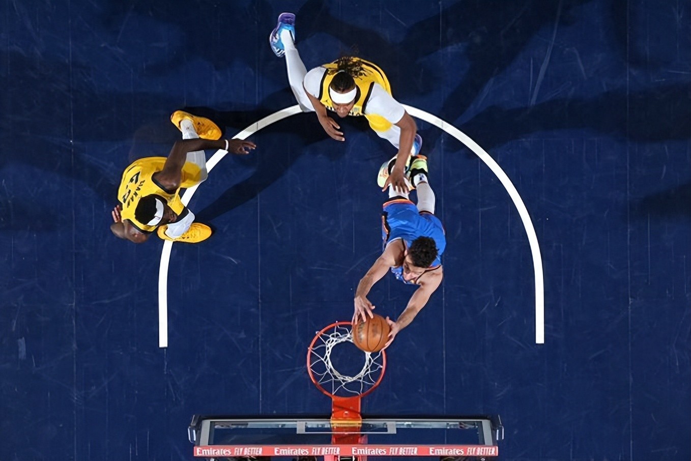 IM体育官网-关于魔术强势步行者,麦科勒姆关键制胜的信息