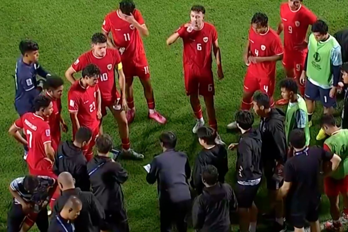 IM体育官网入口-印度队完胜泰国队，辛杜高光表现