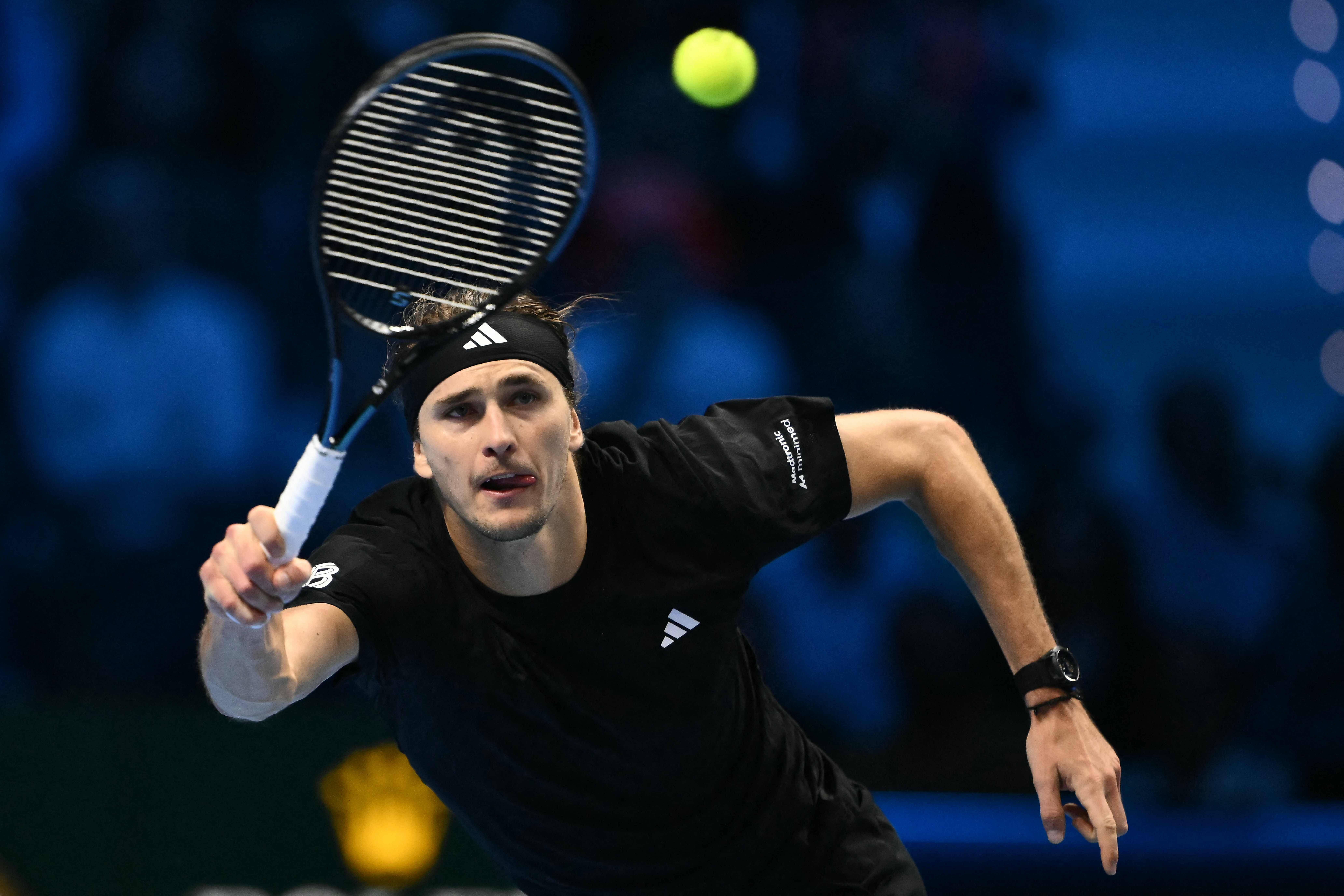 IM体育官网入口-关于法网绝杀ATP总决赛，兹维列夫惊艳四座的信息