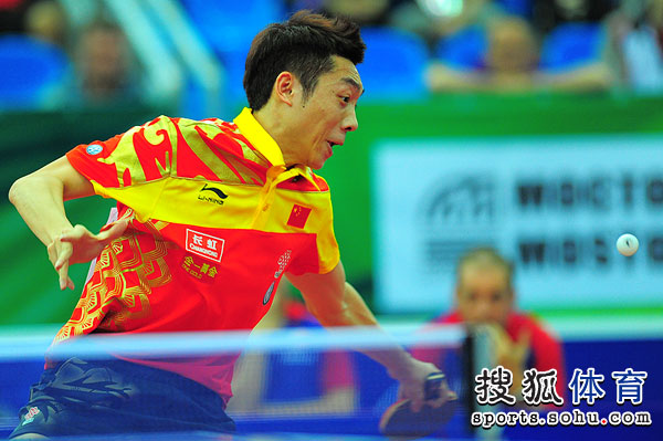 IM体育社区互动入口-法国队险胜瑞典队，许昕高光表现